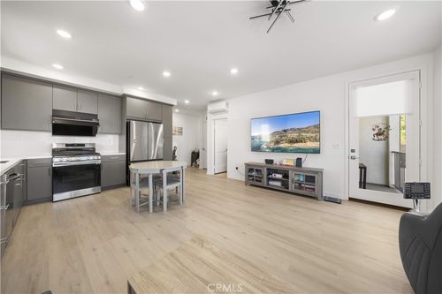 226 Niebla Ln, Mission Viejo, CA, 92692-4077 | Card Image