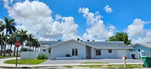 0-13700 Sw 18th Ter, Miami, FL, 33175-1058 | Card Image