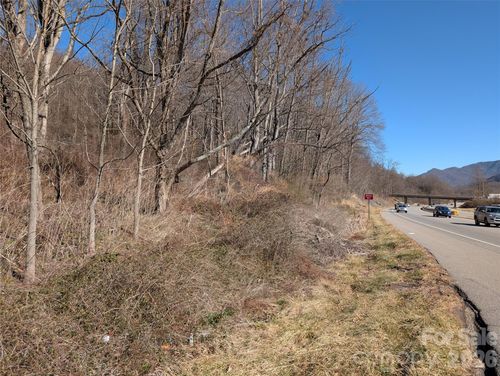 00 Great Smoky Mountain Expy, Waynesville, NC, 28786 | Card Image