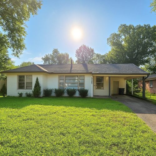1500 Ivy Rd, Memphis, TN, 38117-6724 | Card Image