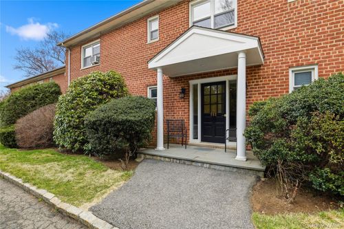 apt-1h-352 N State Rd, Briarcliff Manor, NY, 10510-1427 | Card Image