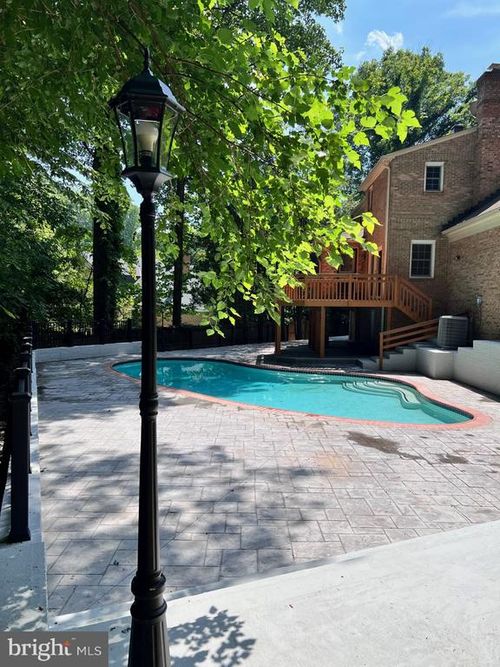 9309 Langford Ct, POTOMAC, MD, 20854-4351 | Card Image