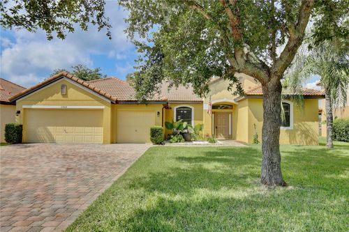 3908 Coastal Breeze Dr, KISSIMMEE, FL, 34744-0009 | Card Image