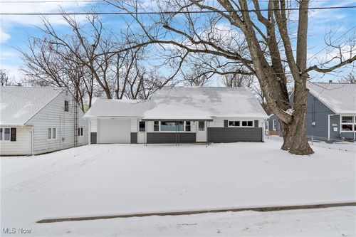 1121 41st St Nw, Canton, OH, 44709-1705 | Card Image