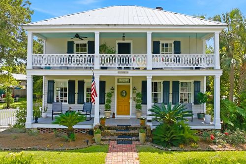 128 4th St, Apalachicola, FL, 32320-1756 | Card Image