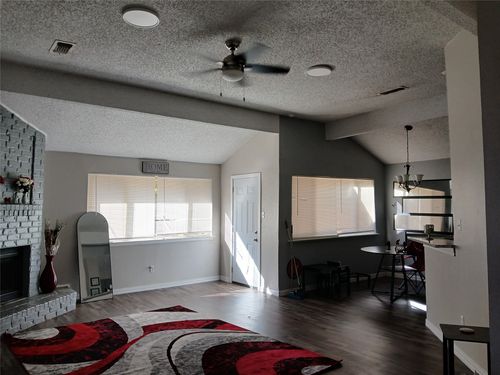 5002 Prairieview Ct S, Arlington, TX, 76017-6073 | Card Image