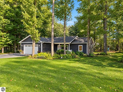 4828 Birdie Lane, Traverse City, MI, 49685 | Card Image