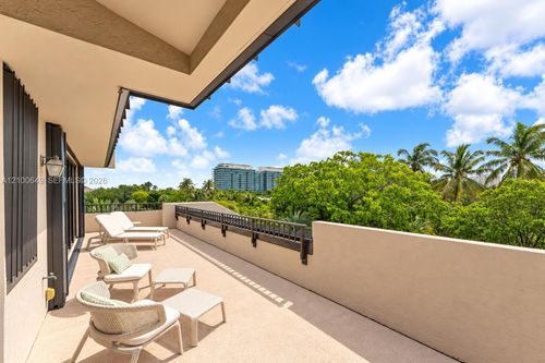 310-151 Crandon Blvd, Key Biscayne, FL, 33149-1531 | Card Image