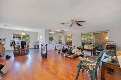 431 Baker Dr, House other with 3 bedrooms, 2 bathrooms and null parking in West Palm Beach FL | Image 3