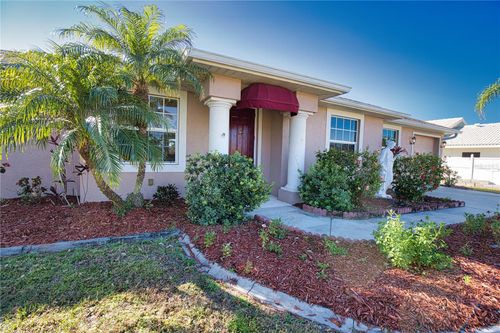 1675 Blue Lake Cir, PUNTA GORDA, FL, 33983-5906 | Card Image