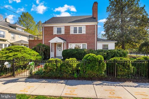 3948 Morrison St Nw, WASHINGTON, DC, 20015-2945 | Card Image