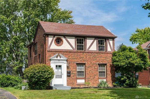 425 Orchard Dr, Oakwood, OH, 45419-1766 | Card Image