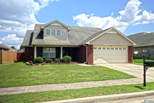 2532 Marjorie Ln Sw, Huntsville, AL, 35803-3419 | Card Image