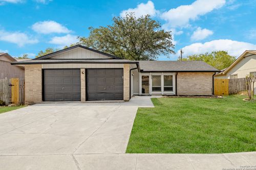 10223 Flatland Trl, Converse, TX, 78109-1616 | Card Image