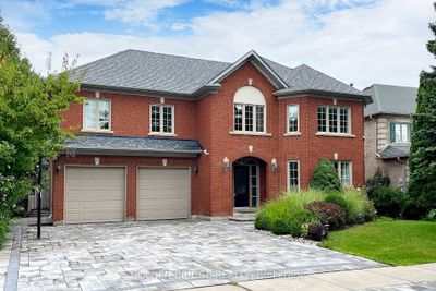 909 Stonehaven Ave, House other with 5 bedrooms, 4 bathrooms and 6 parking in Newmarket ON | Image 2