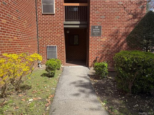 apt-1-10 Bronxville Glen Dr, Yonkers, NY, 10708-6830 | Card Image