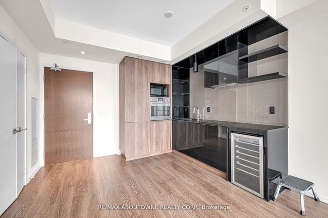 5210 - 70 Temperance St, Condo with 1 bedrooms, 1 bathrooms and null parking in Toronto ON | Image 10