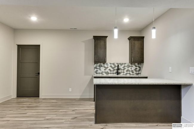 11106 N 161 St St, House other with 5 bedrooms, 3 bathrooms and 3 parking in Bennington NE | Image 44
