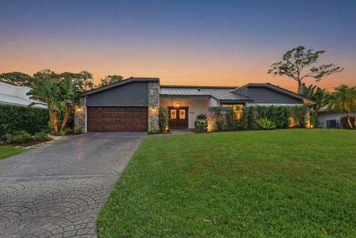 701 Lakewoode Cir W, Delray Beach, FL, 33445-4327 | Card Image