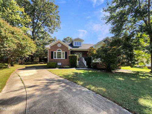 704 Topleaf Ct, Garner, NC, 27529-4165 | Card Image