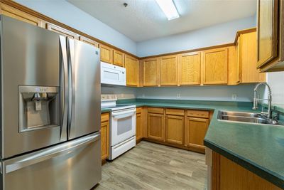 4106 - 4833 Cypress Woods Drive, Condo with 3 bedrooms, 2 bathrooms and null parking in Orlando FL | Image 2