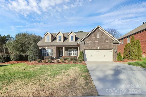 3505 Savannah Hills Drive, Matthews, NC, 28105 | Card Image