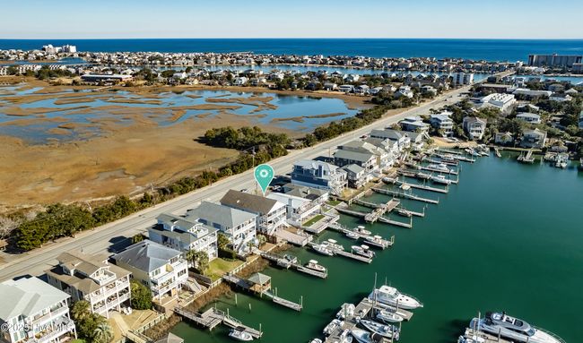 B - 440 Causeway Dr, Condo with 3 bedrooms, 3 bathrooms and 1 parking in Wrightsville Beach NC | Image 66