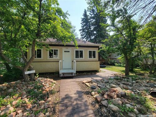1162 104th Street, North Battleford, SK, S9A1N6 | Card Image