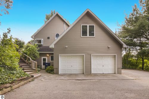 6232 Center Road, Traverse City, MI, 49686 | Card Image