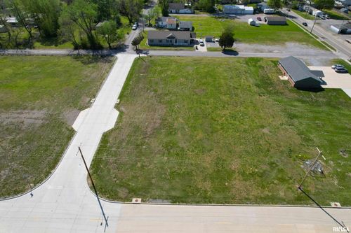 200 W Ogara St, Harrisburg, IL, 62946-2549 | Card Image