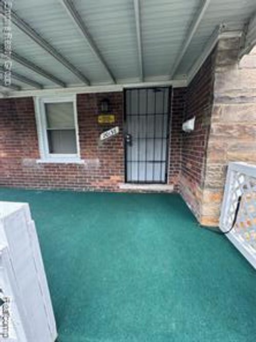 20138 Norwood St, Detroit, MI, 48234-1864 | Card Image