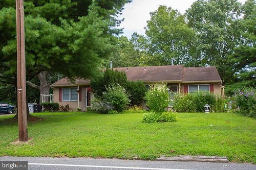 2729 Brunetta Dr, Vineland, NJ, 08360-7029 | Card Image