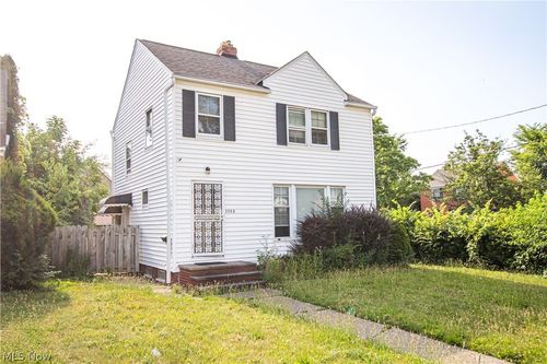 3788 E 155th St, Cleveland, OH, 44128-1239 | Card Image