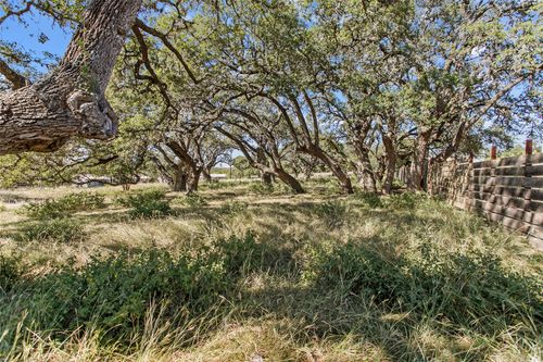 1400 Greenlawn Pkwy, Blanco, TX, 78606 | Card Image