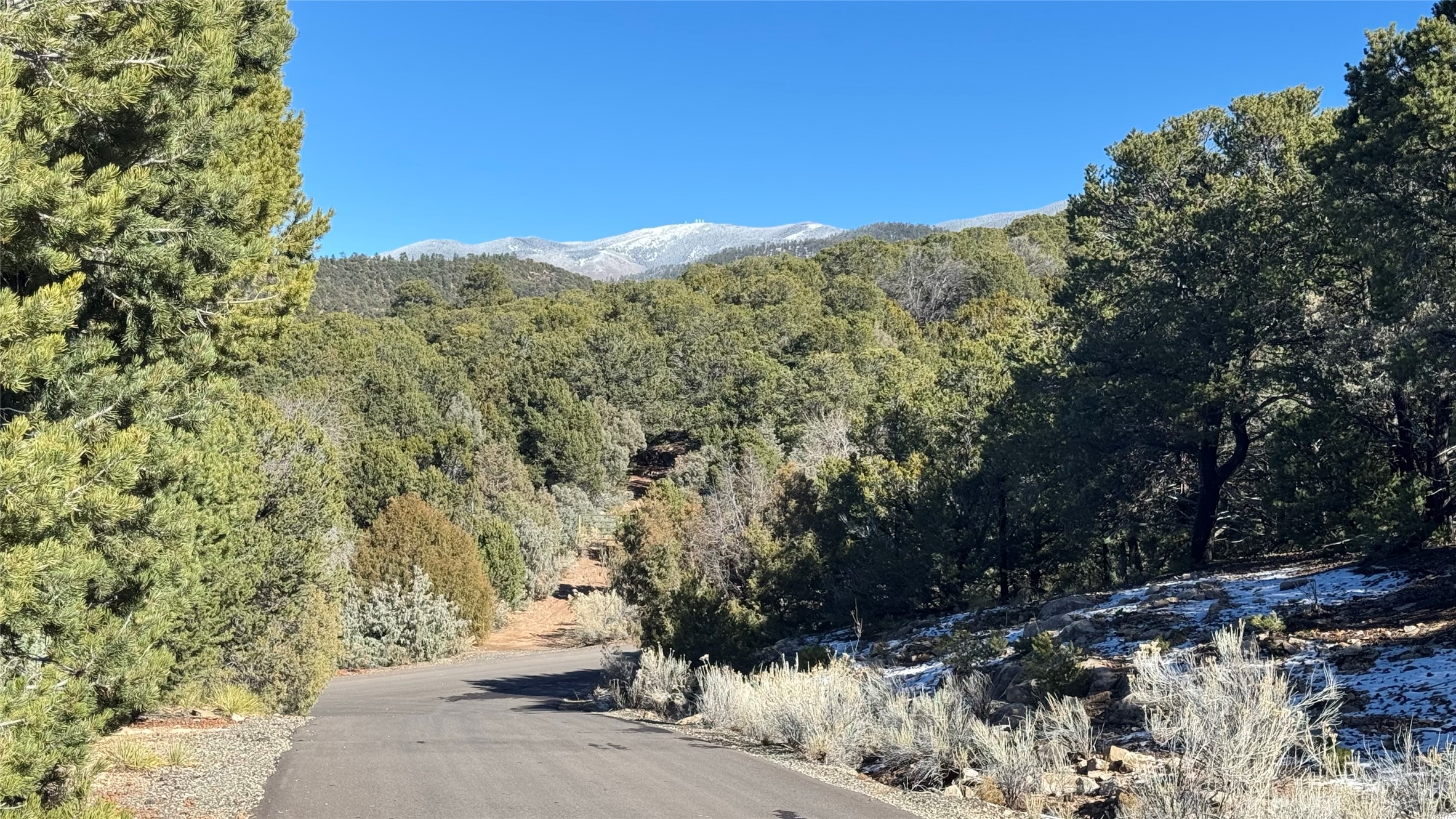 Land in Santa Fe