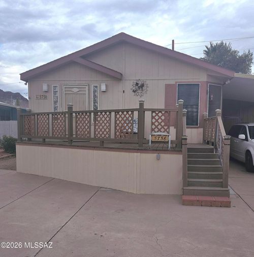 5756 W Flying M Street, Tucson, AZ, 85713 | Card Image
