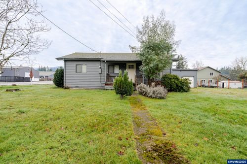 410 Sw Broadway St, Mill City, OR, 97360-2404 | Card Image