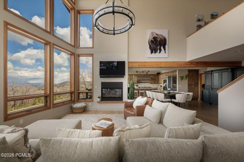 1554 Aerie Dr, Park City, UT, 84060-8816 | Card Image