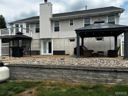 400 Lexington Ct, Imperial, MO, 63052-3828 | Card Image