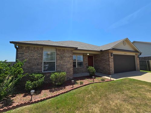 12916 Bell Flower Dr, North Little Rock, AR, 72117-8001 | Card Image