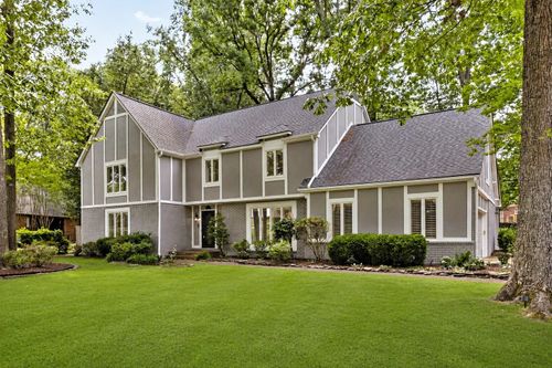 2777 Hunters Forest Dr, Germantown, TN, 38138 | Card Image