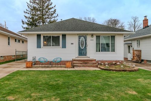 8325 Kenton Ave, Parma, OH, 44129-4327 | Card Image