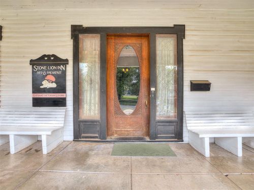 1016 W Warner Ave, Guthrie, OK, 73044-2730 | Card Image