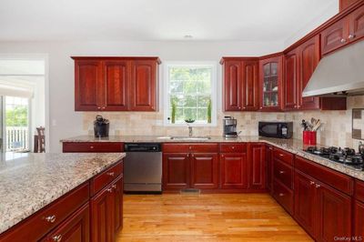 32 Ballymeade Road, House other with 4 bedrooms, 3 bathrooms and null parking in East Fishkill NY | Image 3