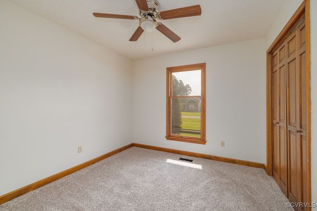 Bedroom 3-new carpet | Image 13
