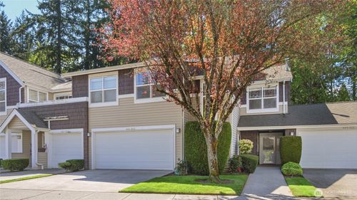 h203-424 228th St Sw, Bothell, WA, 98021-9794 | Card Image