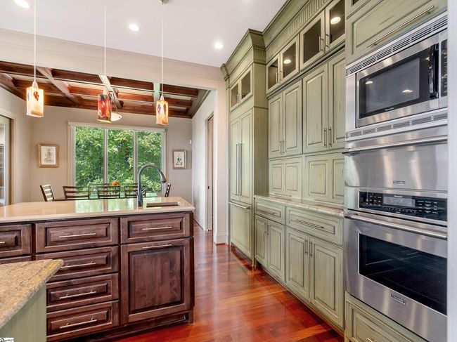 114 High Rock Ridge Dr, House other with 5 bedrooms, 6 bathrooms and 2 parking in Landrum SC | Image 8