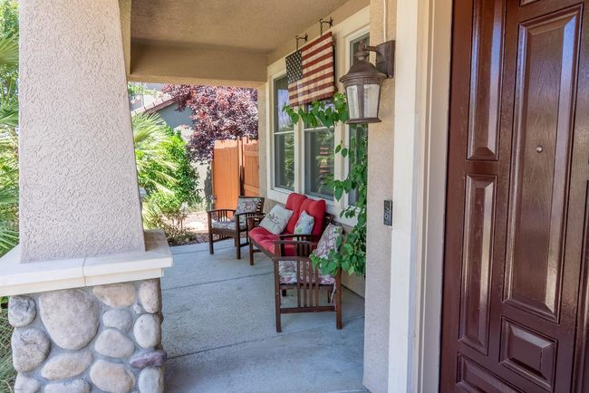 5950 Tanus Cir, House other with 5 bedrooms, 4 bathrooms and null parking in Rocklin CA | Image 5