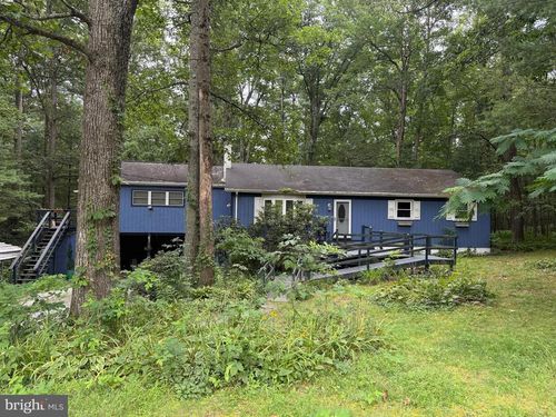203 Pebble Ln, BIGLERVILLE, PA, 17307-9624 | Card Image