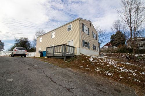 1313 Memphis St Se, Roanoke, VA, 24013-2433 | Card Image